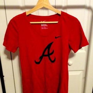 THE NIKE TEE Athletic Shirt